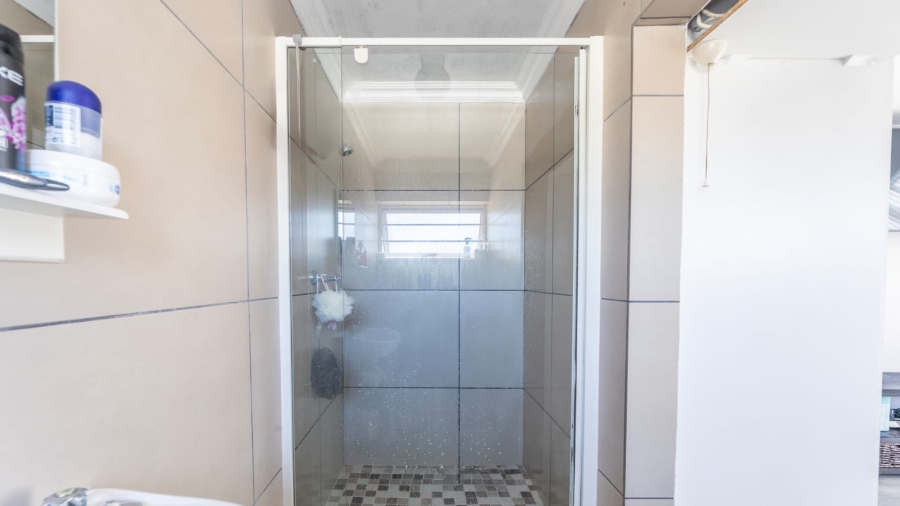 To Let 3 Bedroom Property for Rent in Edgemead Western Cape